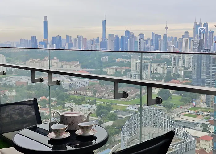 The Element Condo 3Br With Kl Skyscraper View